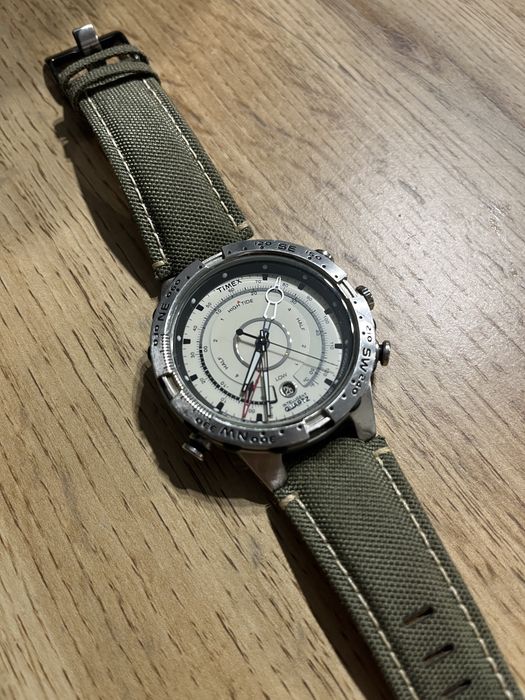 Zegarek Timex T2N721 stan dobry