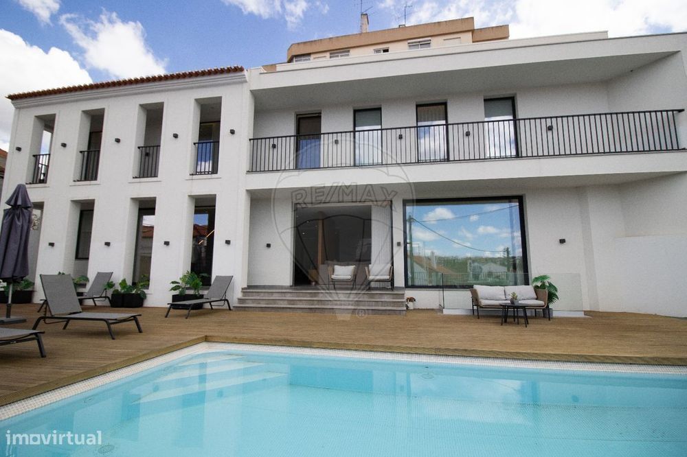 Luxury T5 Villa for Sale