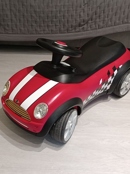 Carro mini de criança