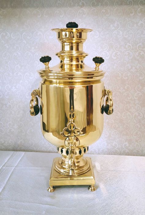 Царский угольный самовар 