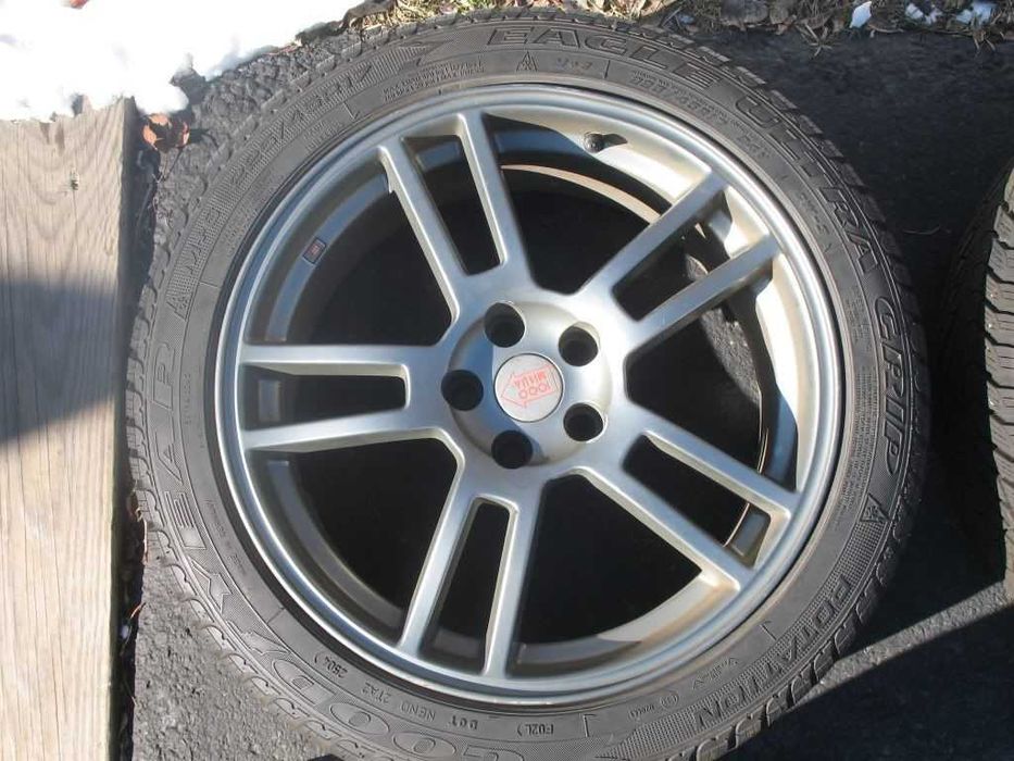 Jantes Mille Miglia HT3 17" com pneus 205/40/17 (Grupo VW)