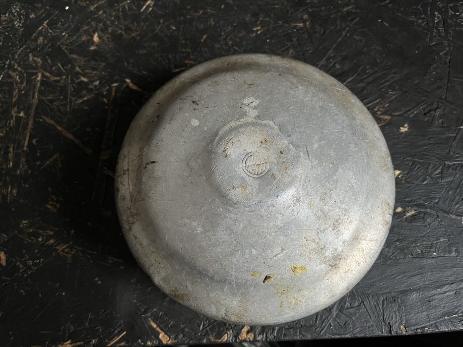 WFM WSK M06 125 dekiel magneta „garnek” oryginalny