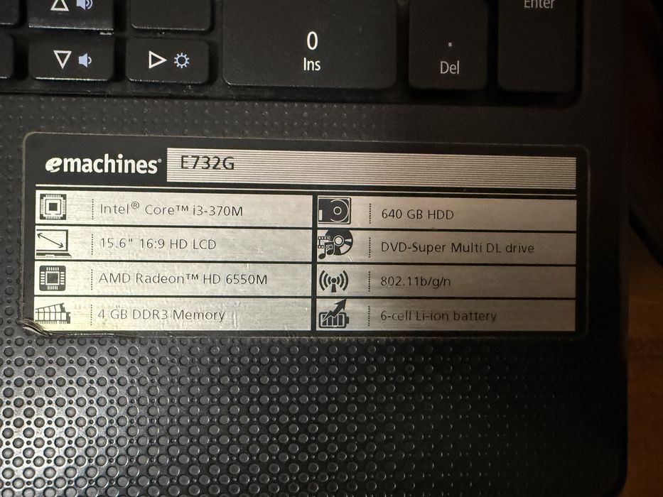 ноутбук Emachines E732G