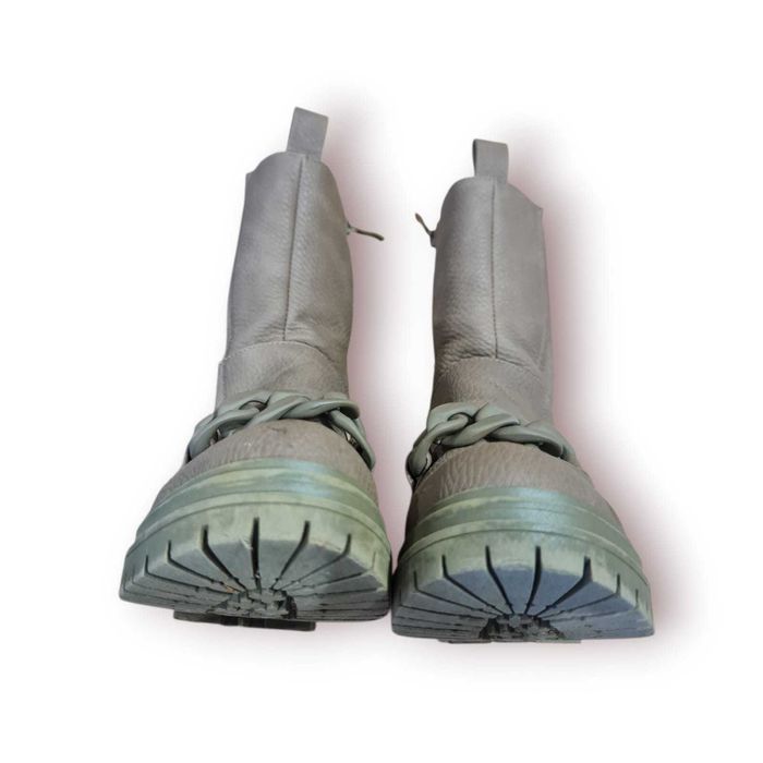 Botas Seaside Woman Tam. 37 – Cano Médio c/ Corrente e Sola Tratorada