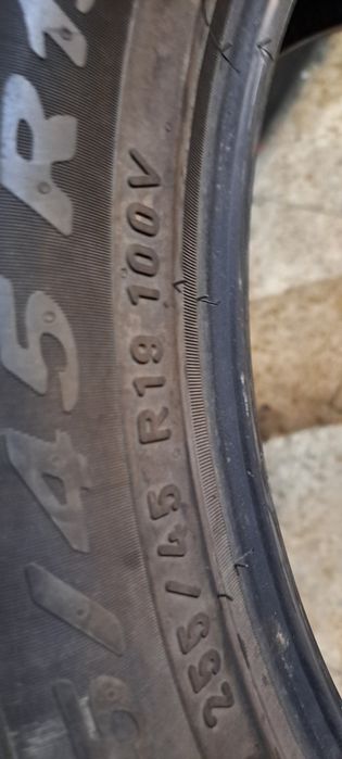 Pneus 255/45/19 pirelli
