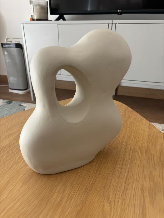 Estatueta em papel mache H&M Home