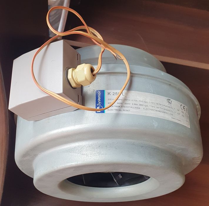 вытяжка Systemair K250L . Швеция
