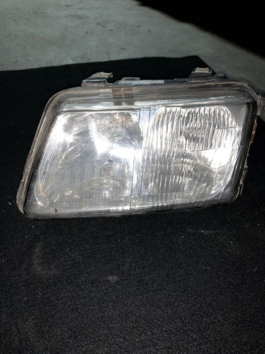 Farol Esquerdo Audi A3
