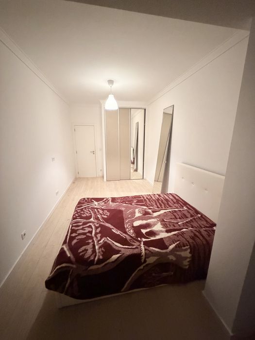 Quarto para arrendar