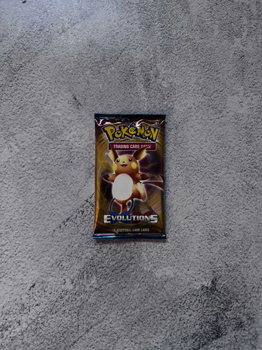 Karty POKEMON Evolutions. Pikachu, Kolekcja, Nie otwarte