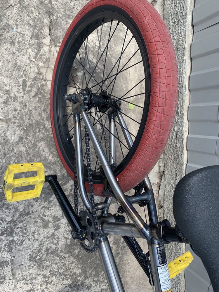 BMX GT Air 2020 8 000 .