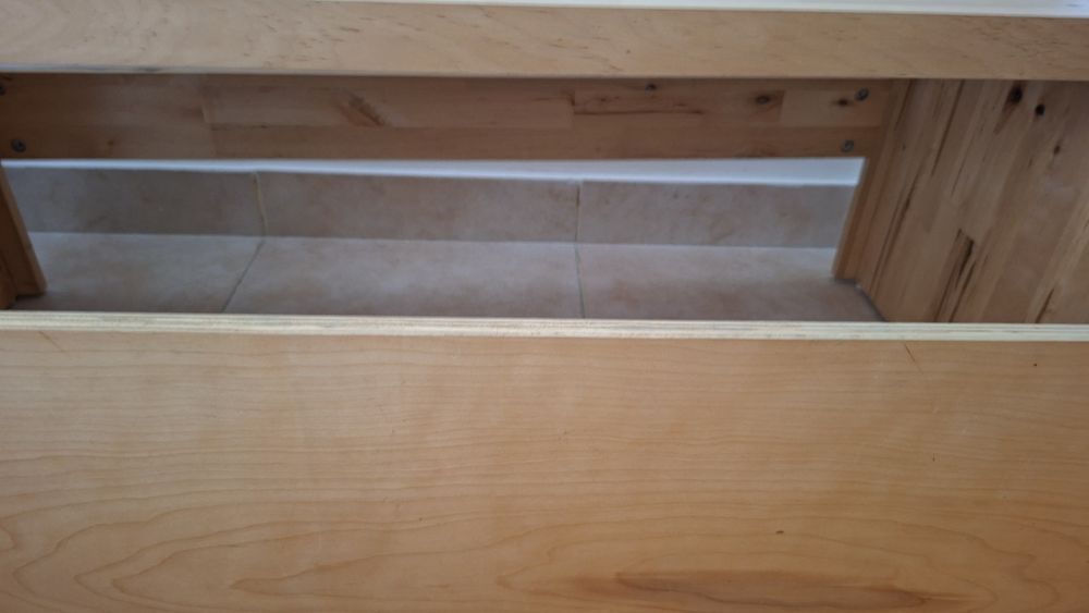 Móvel Ikea pinho