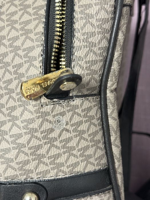 Маленький жіночий рюкзак