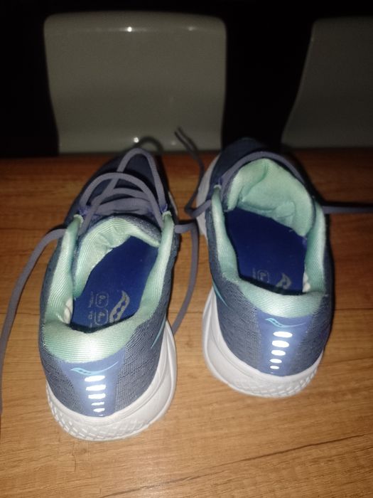 Buty Saucony roz-37