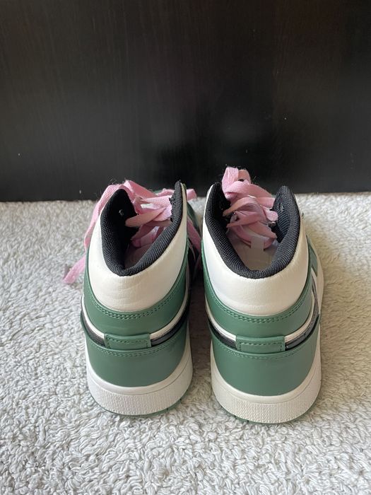 Nike air jordan dutch green