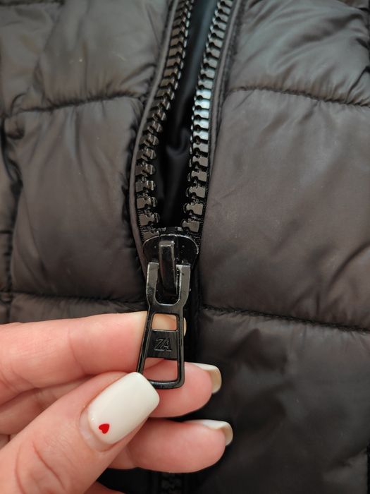 Весеннее пальто Zara 116см