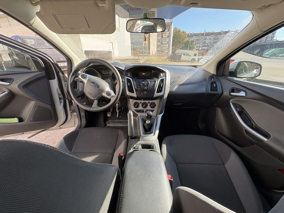 Ford Focus 1.6 TDCi Titanium 2014 | 104.000 km | Cinzento
