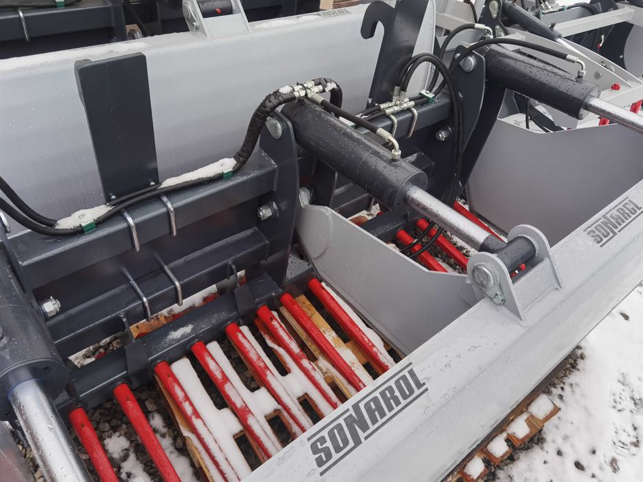 Wycinak kiszonki SONAROL do 2,0m OD RĘKI euro, JCB, Manitou