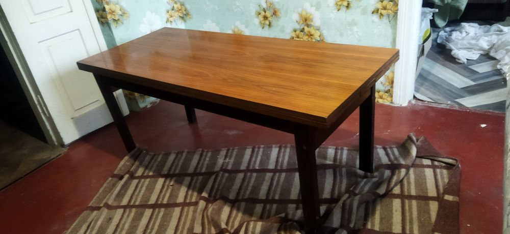 Стол раскладной журнальный раскладно Италия