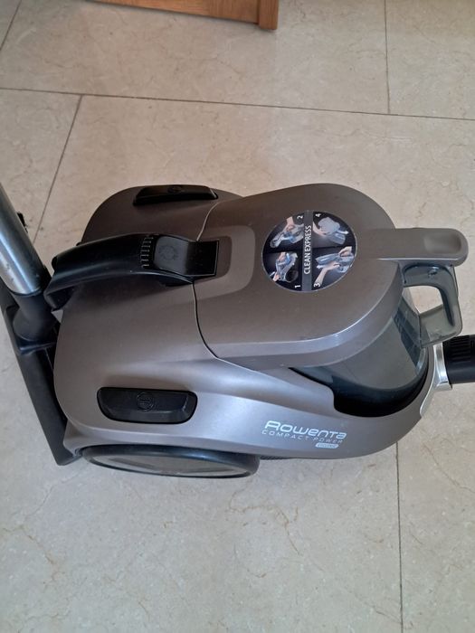 Aspirador Rowenta cyclonic