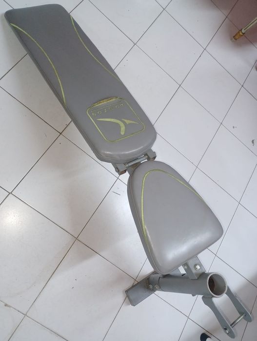 Banco musculação supino  domyos BM-160