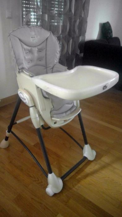 Cadeira de Alimentação