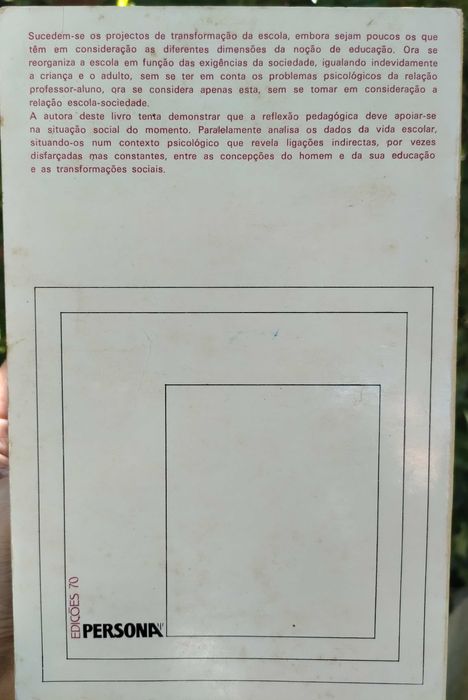 A Escola na Sociedade (Susanne Mollo)