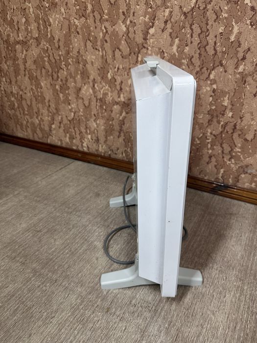 Продам конвектор електиричний Underpice 1000 Вт