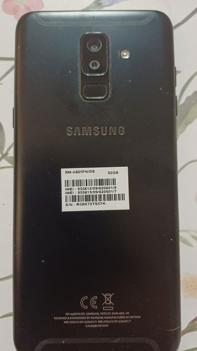 Smartfon samsung A6+