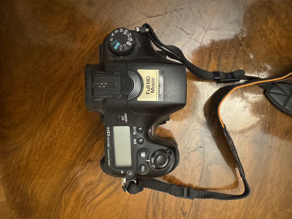 Aparat Sony alpha 77