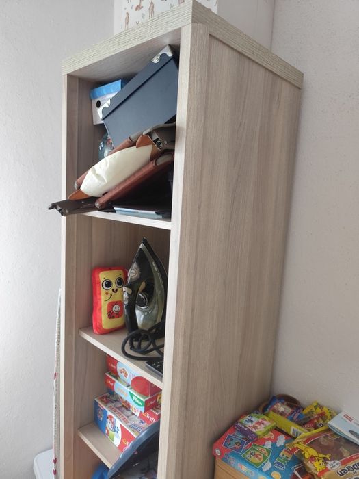 Regał na zabawki