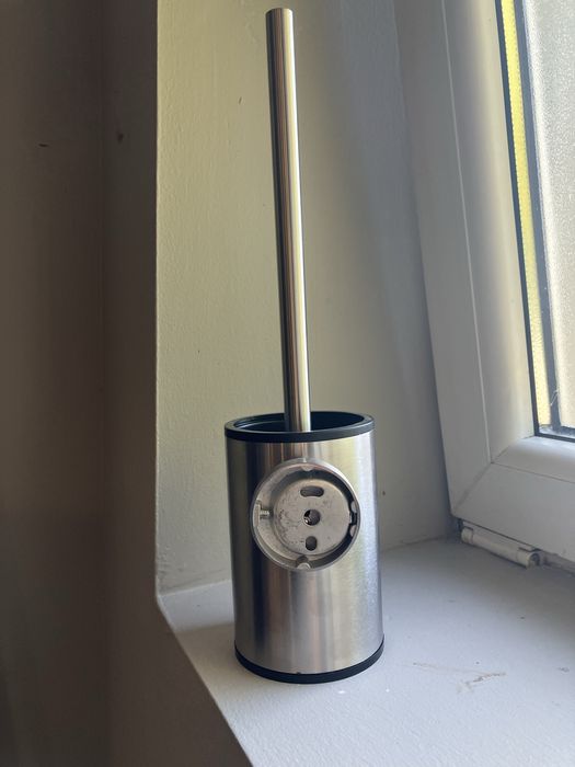 Szczotka wc wisząca