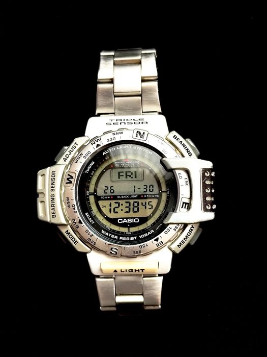 Kultowy zegarek Casio Pro Trek PRT-40