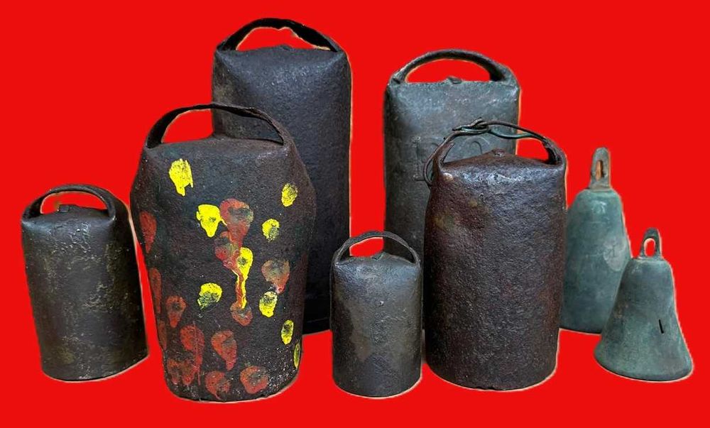 Chocalhos e guizos antigos, sinos