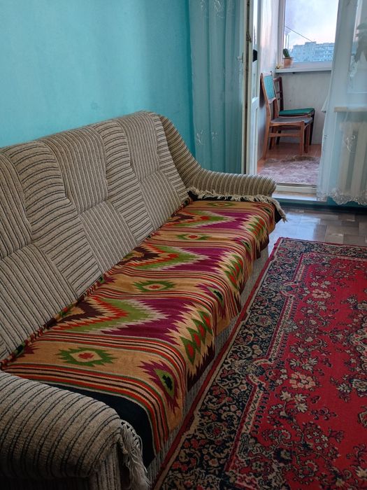 Здається кімната  поряд з ЧДТУ