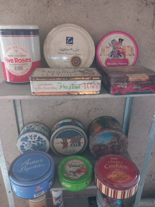 Latas antigas para venda