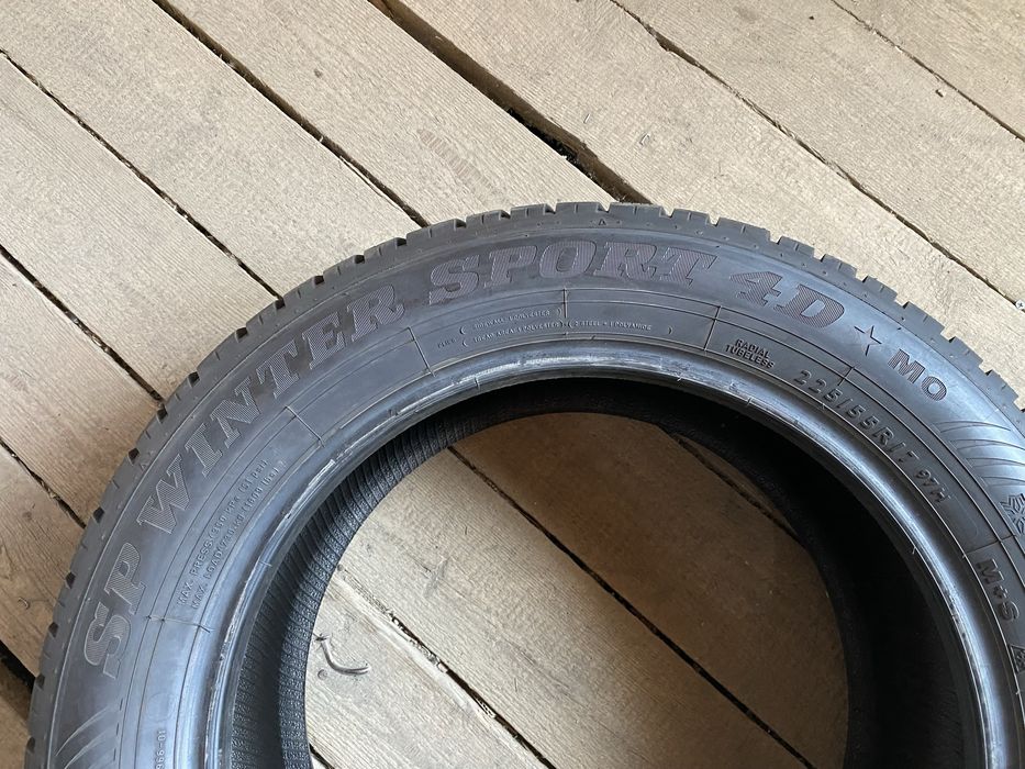 4шт 85-95% 225/55R17 Dunlop SP Wintersport 4D