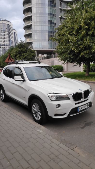 Продаю  свою  любимую  машину ! BMW X3  2012  конец  года, Салон