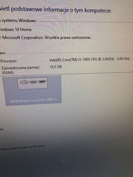 komputer stacjonarny + 2 moniotry