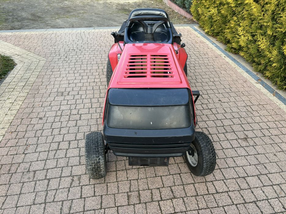 Traktorek z koszem MTD sinik 11,5hp