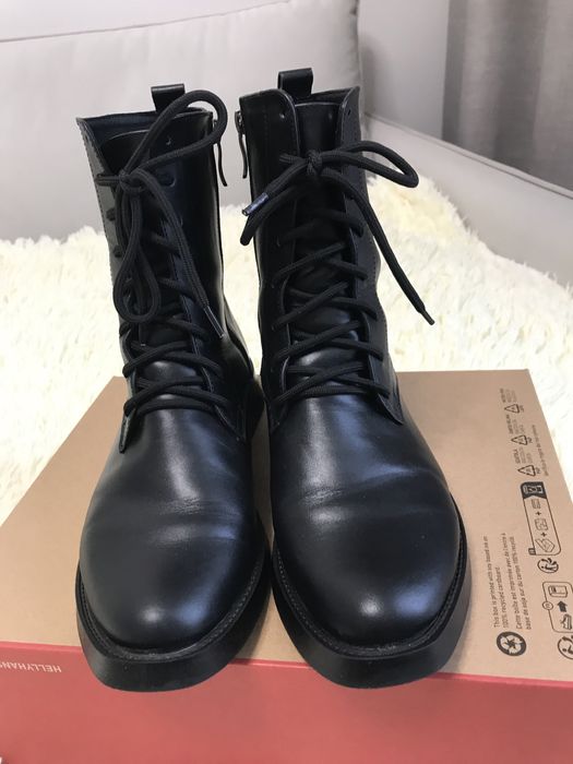 Жіночі шкіряні черевики