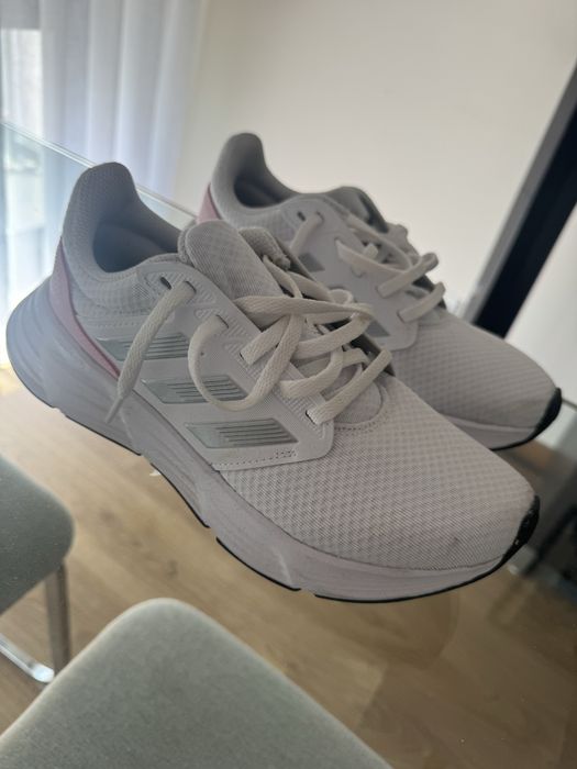 Ténis Adidas tam.38,5