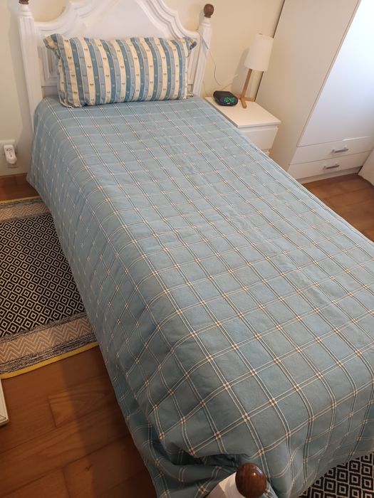 Colcha com almofadão