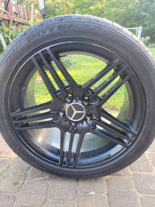 Felgi aluminiowe AMG  czarne 18 do mercedesa
