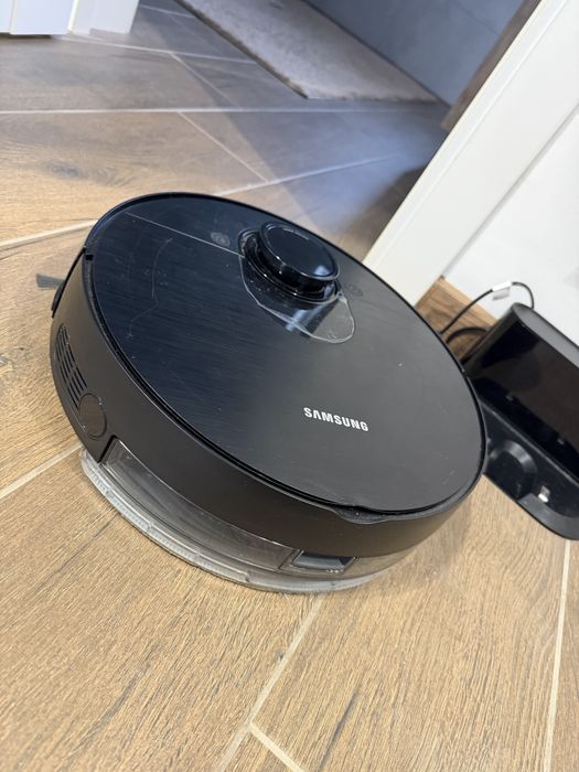 Робот-пилосос •	Samsung VR3MB77312K