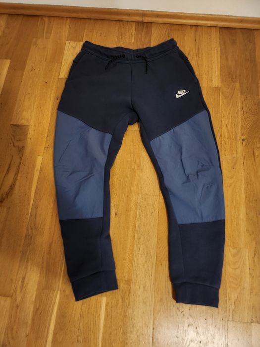 Nike tech fleece dres