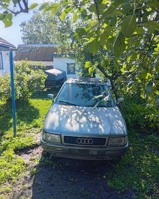 Продам автомобіль audi
