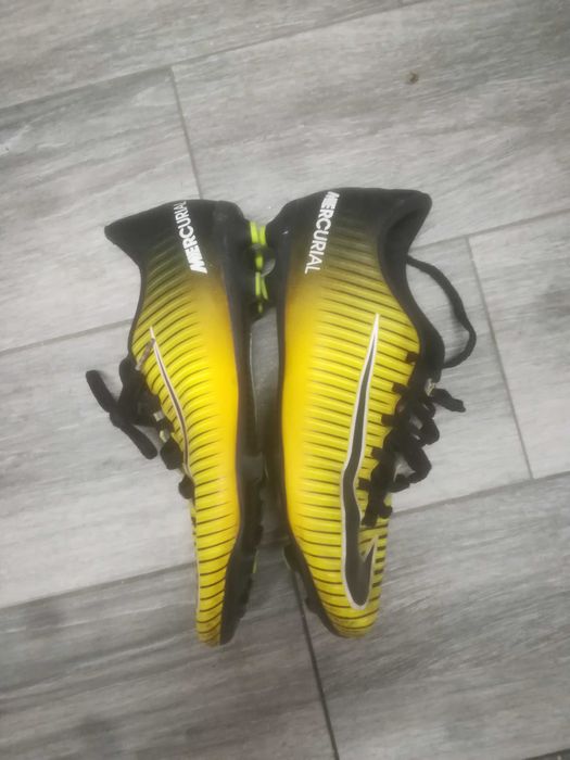 Chuteiras mercurial