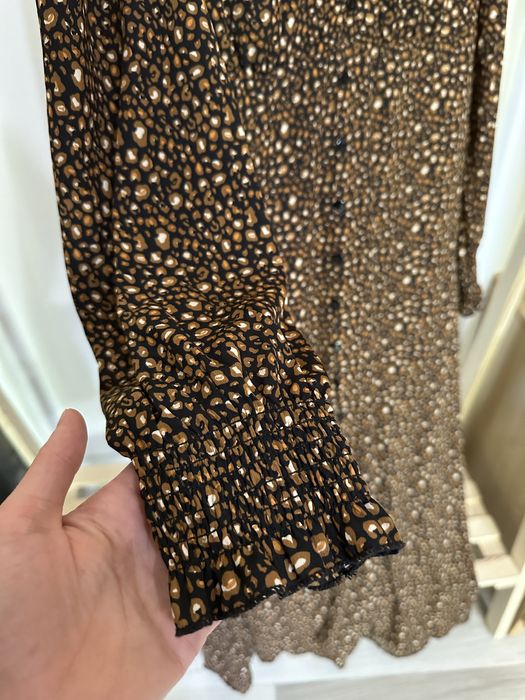 Красива міді сукня