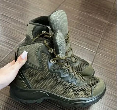 Берці ( 43 розмір )